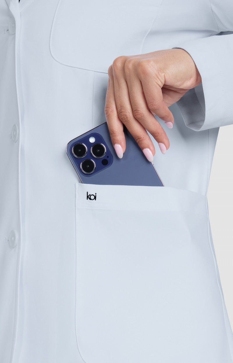 koi Scrubs Essentials Amelia Women’s Coat
