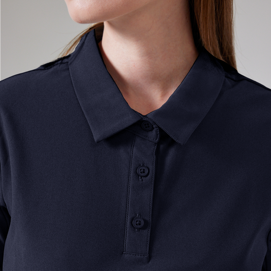 ქალის სამედიცინო ფორმის პოლო 