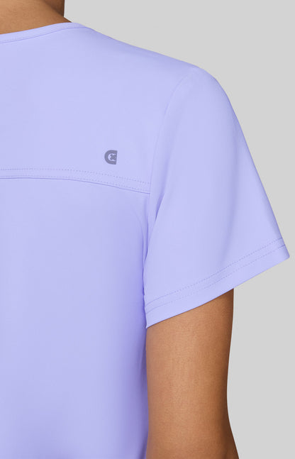 Aura by Cureology — ქალის სამედიცინო ფორმის ზედა