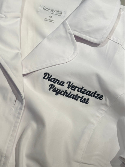 Personalised embroidery in Lobster