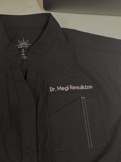 Personalized embroidery in Espresso