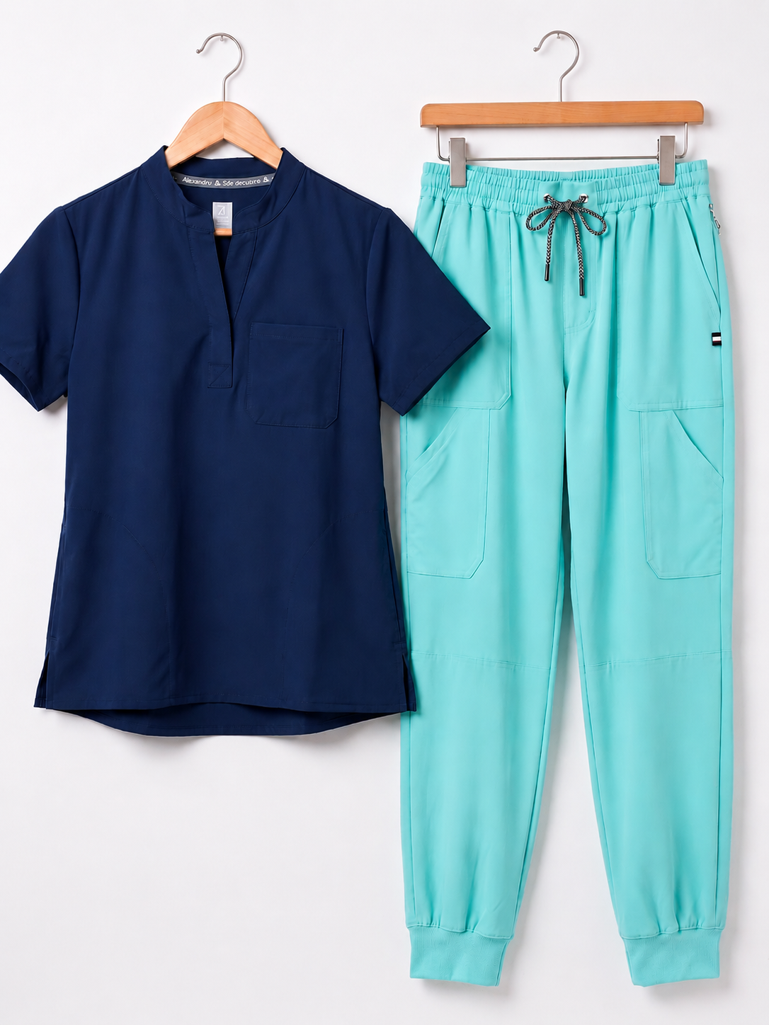 Women's Scrubs: Large Top & Large Pants
