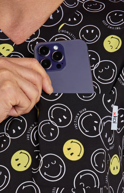 Confident by SmileyWorld — მამაკაცის სამედიცინო ფორმის ზედა